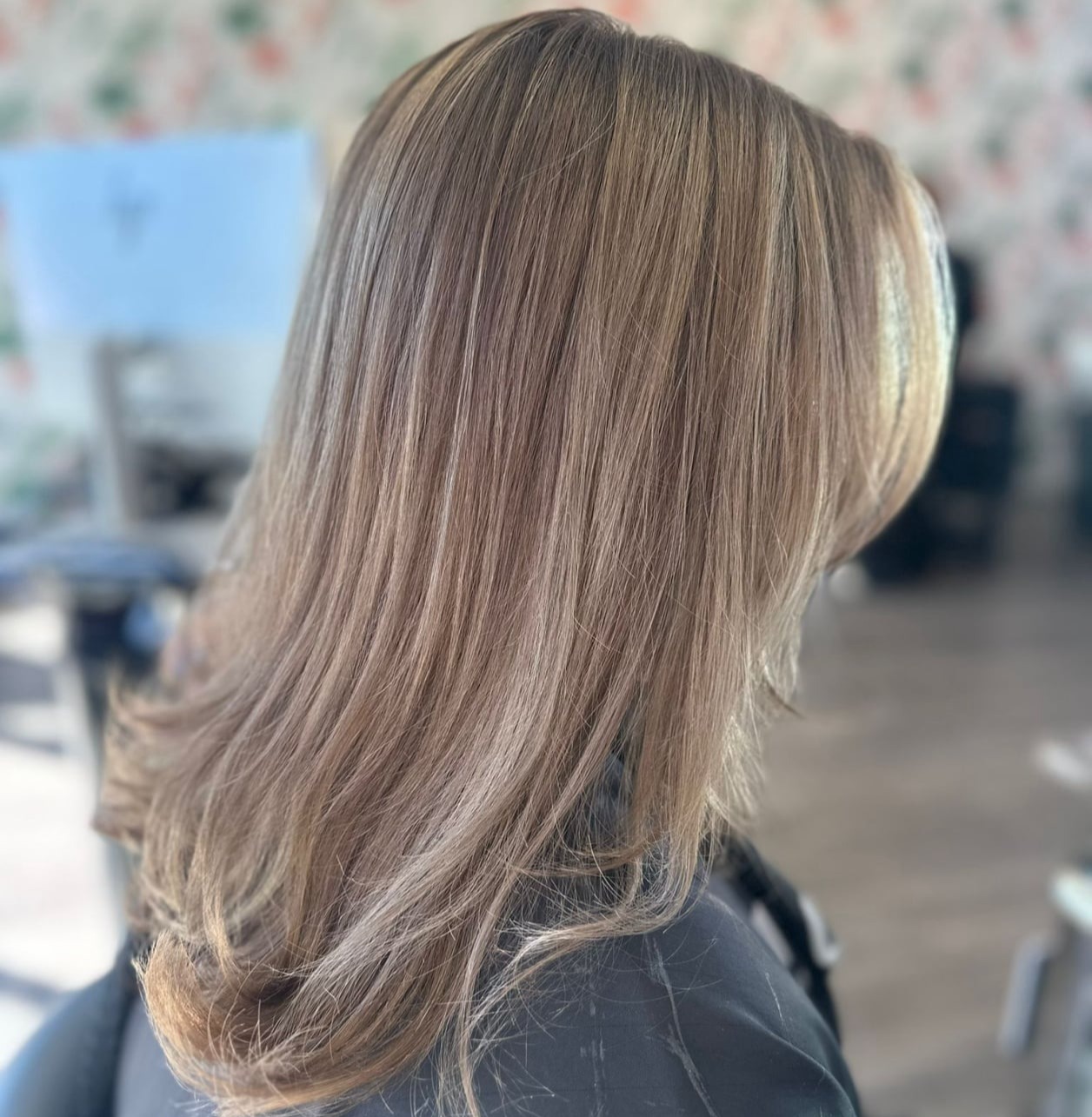 root smudge and tone service highlight